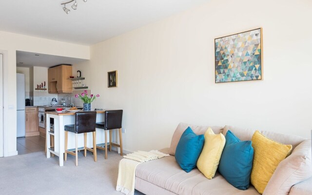 Great, Modern 1BR Flat in Battersea
