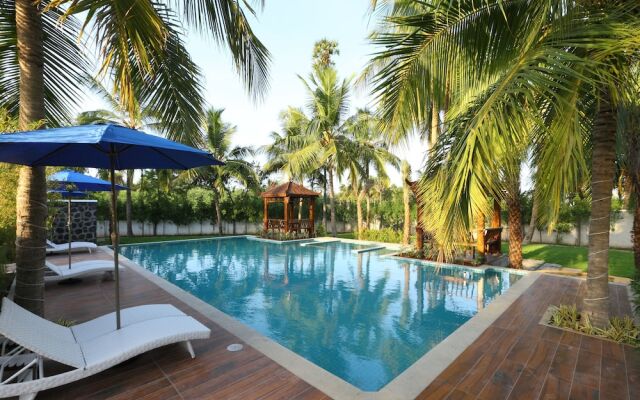 OYO 13820 Coco Retreat Farm