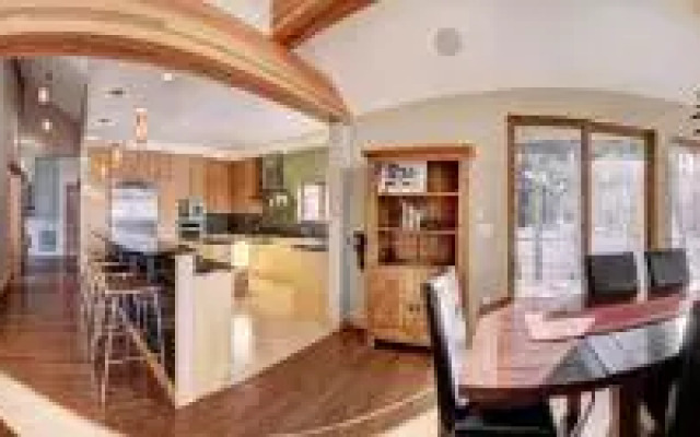 White Cloud Mountain Home