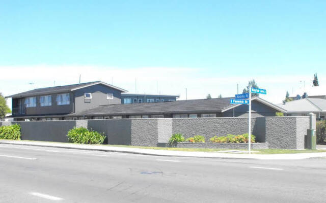 The Magpie- Hawkes Bay Motel