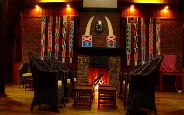 Putao Trekking House