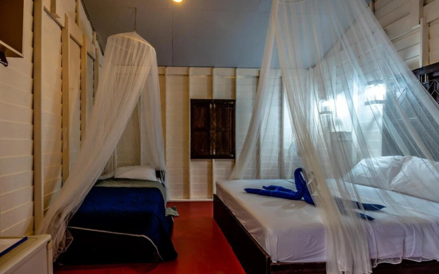 Lanta Lily Resort