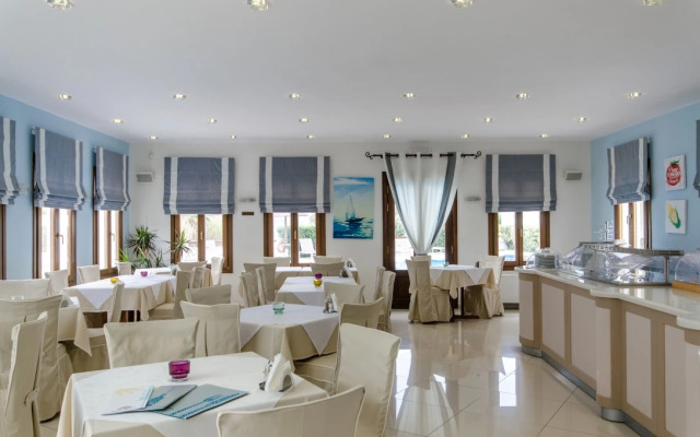 Naxos Resort Beach Hotel