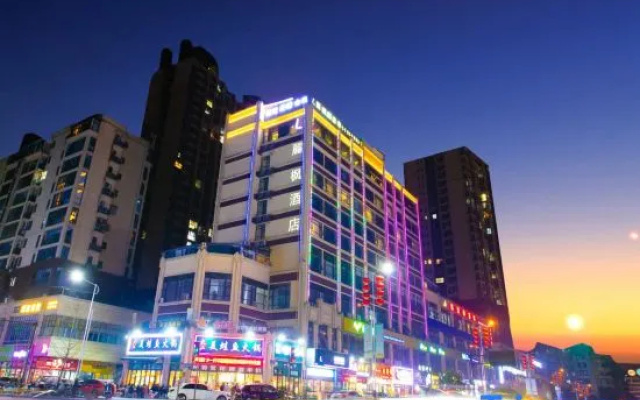 Lavande Hotel (Neijiang High Speed Railway Station, Peace Square) – Outside – Neijiang