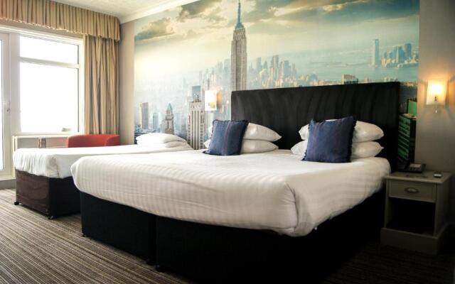 The Cumberland Hotel - OCEANA COLLECTION