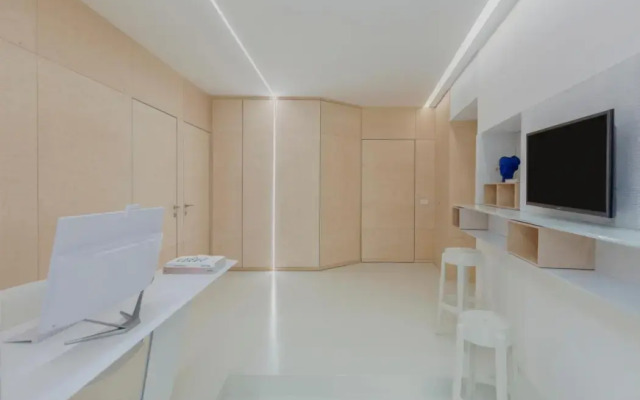 Fiveplace Design Suites Apartments