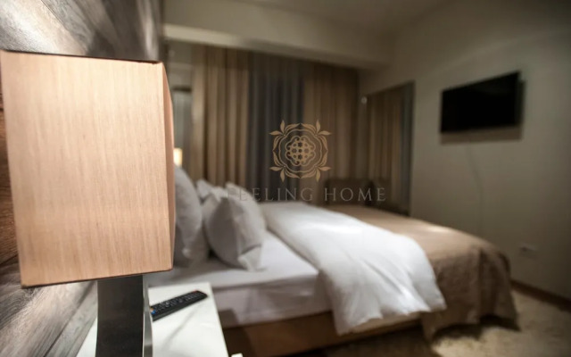 Feeling Home Apartments