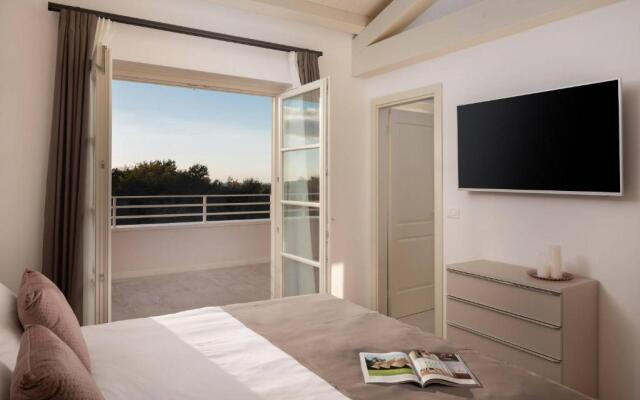 Villa Celeste By ILC
