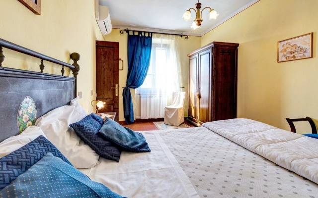 Luxury Villa In Cortona