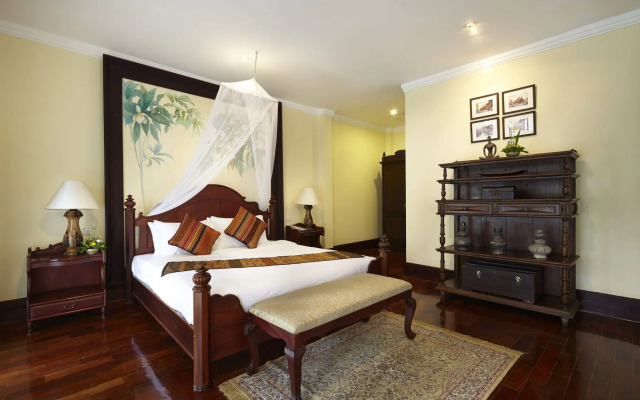 Santi Resort & Spa