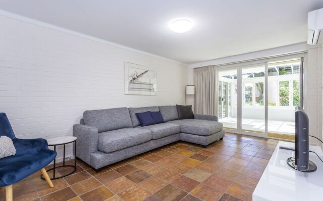 High Tor Apartment 6