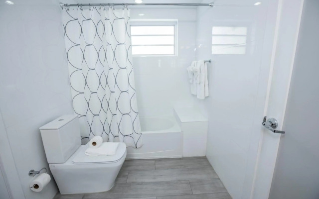 Seaside All Suites Hotel