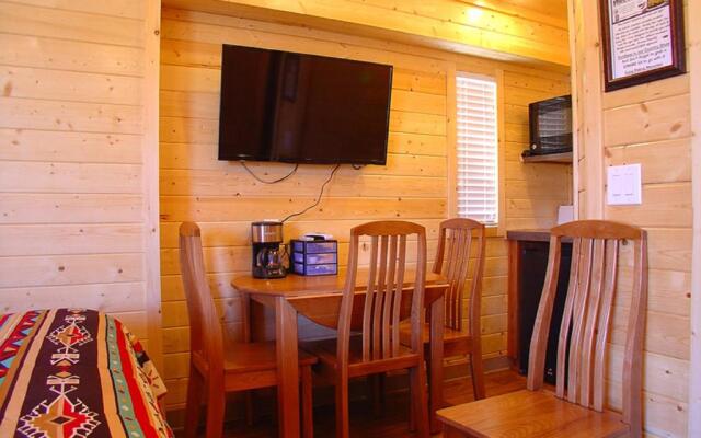 Verde Valley Studio Cabin 2