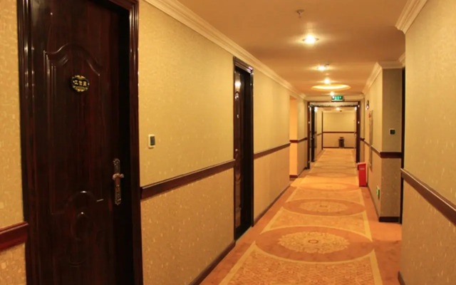 Jin Guan Hotel