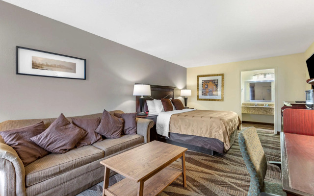 Quality Inn Windsor Mill