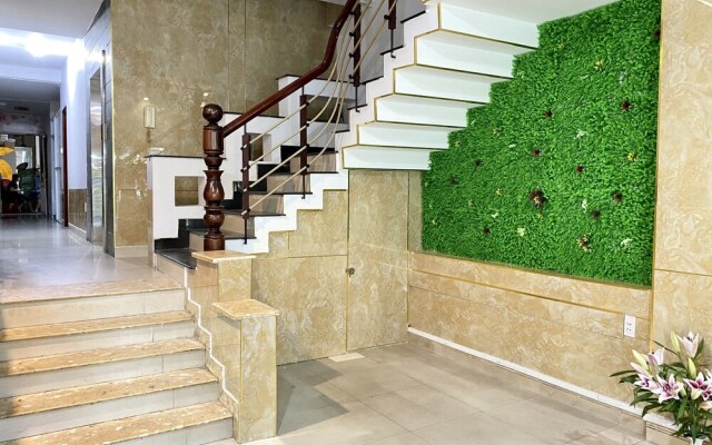 Thien Son Hotel
