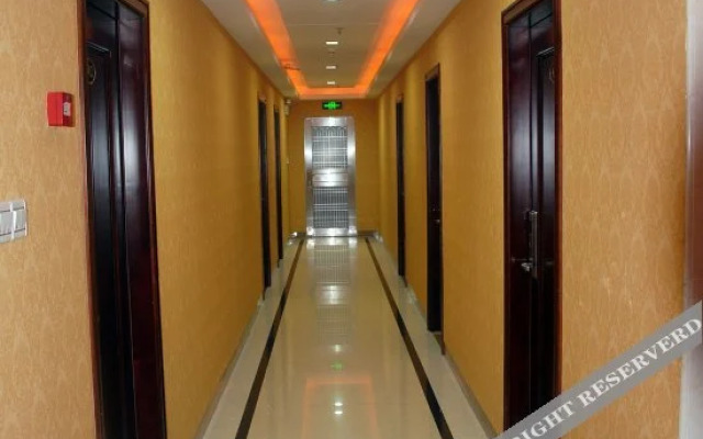 Shunde Business Hotel