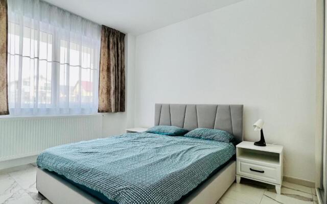 Altheda Living White House 29F-2