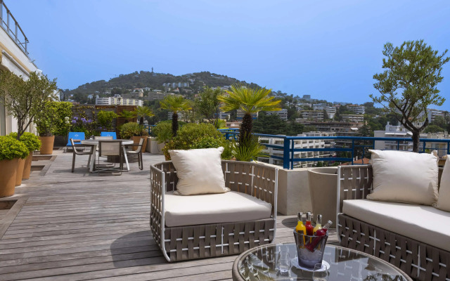 Martinez Hotel
