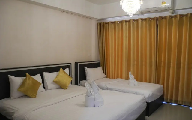 Bann Tawan Hostel Chiang Rai