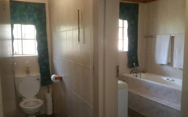 Marlothii Safari House