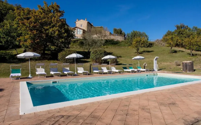 Apartment in a Farmhouse With Swimming Pool