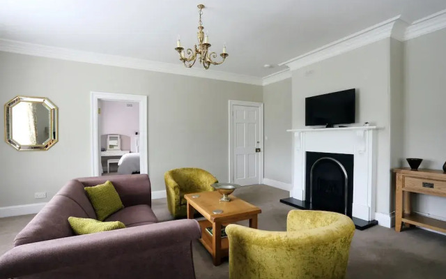 Arden House - Mackintosh Apartment
