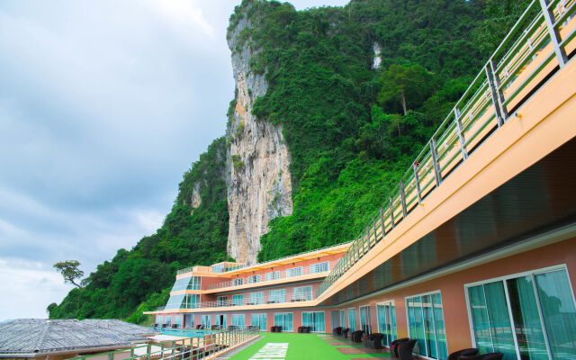 Phi Phi Cliff Beach Resort