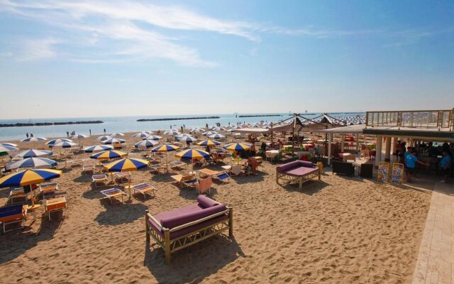 Grand Hotel Azzurra Club Lido Adriano