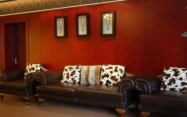 Manhattan Jinling Business Hotel
