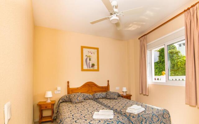 Apartamentos Turísticos Las Rosas de Capistrano