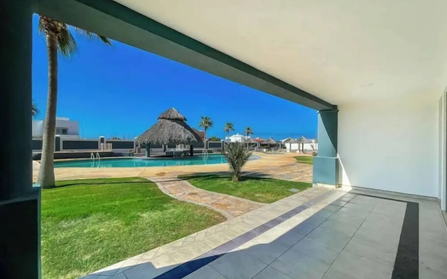 Find Peace at a Modern Ground Floor Condo