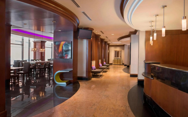 Residence Inn by Marriott Toronto Downtown / Entertainment District