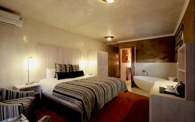 African Rock Hotel & Spa, a "Boutique Lifestyle Resort"