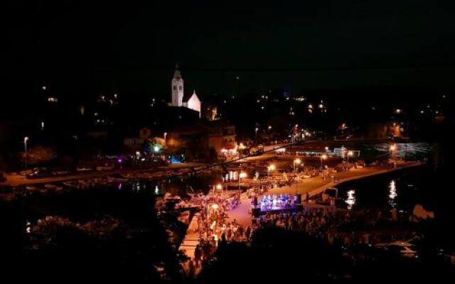 Studio Apartment Riva