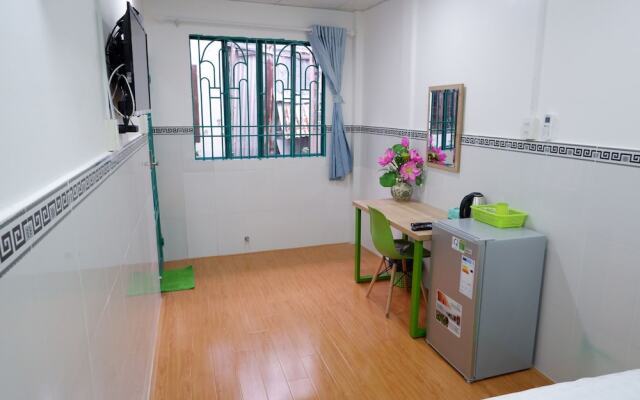 Winter Spring Homestay Center