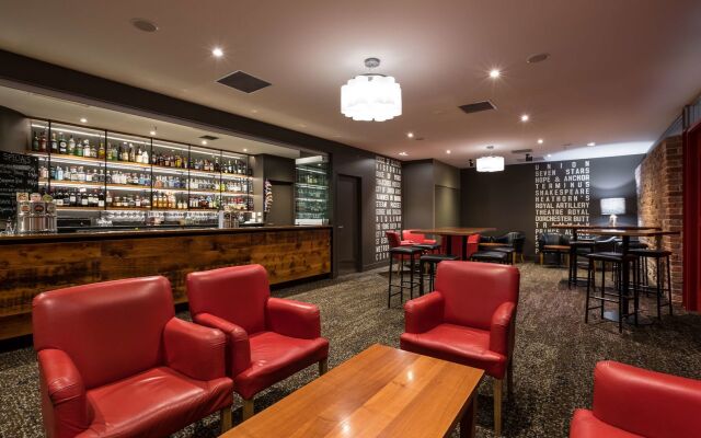 The Old Woolstore Apartment Hotel