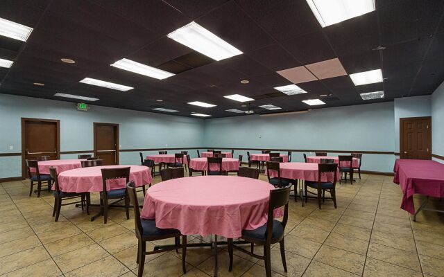 Motel 6 Ukiah, CA - North