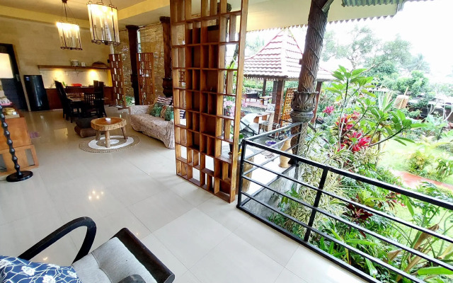 Villa Makcik Yogyakarta
