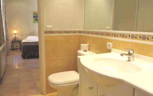 Studio Commandant André 12