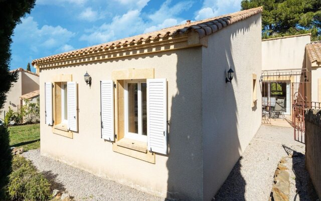 Villa in Montbrun With Pool and Mountain Views