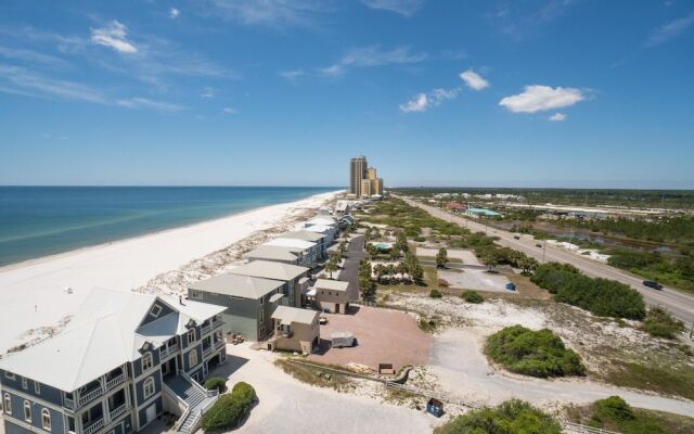 Phoenix West 1001 Apartment 4