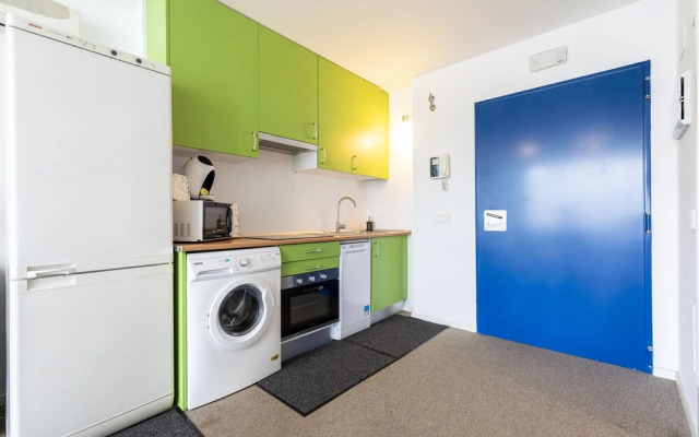 Apartments San Chinarro