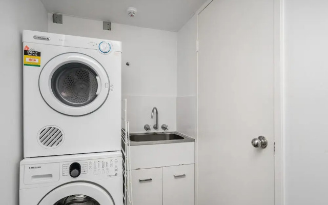 Carool Apartments