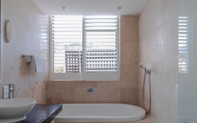 Penthouse 702 Kylemore B