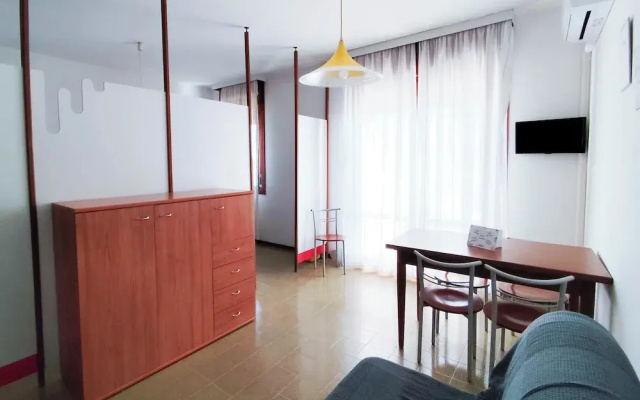Seaside Studio Apartment With Balcony