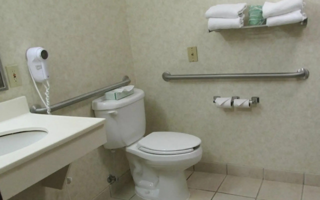 Kelly Inn & Suites Mitchell South Dakota