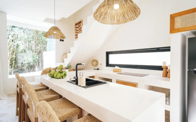 Trendy Boho 3BR Cozy Living 5min to La Brisa – Guest Rooms – Canggu