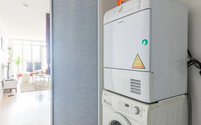 Gorgeous Luxury Condos near the CN Tower