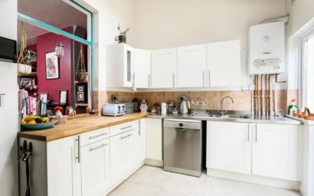 2 Bedroom Montpellier Home